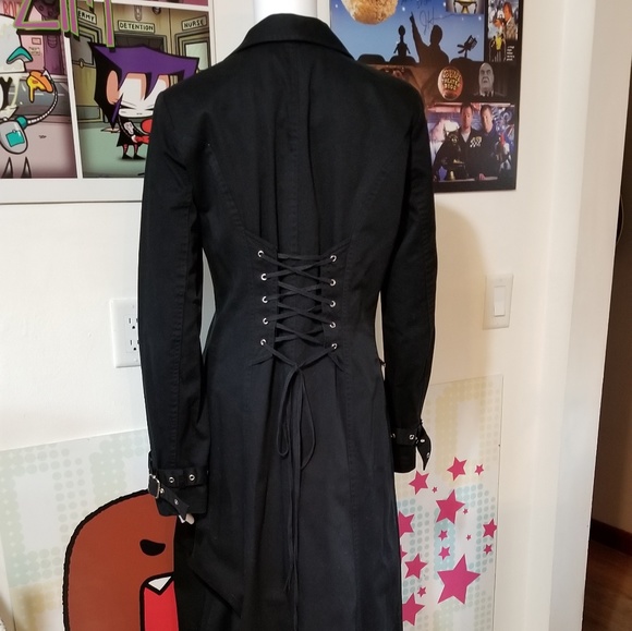 Tripp NYC trenchcoat - Picture 5 of 8